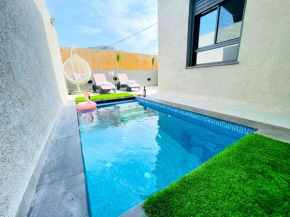 Yalarent Melody- Suites with privat pools